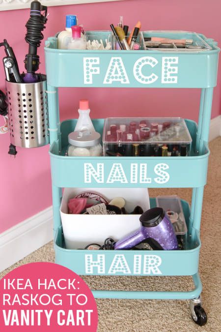 Rolling Vanity - I like the idea of attaching the metal tin for the hair tools. I never know what to do with those. Vanity Cart, Raskog Ikea, Ikea Raskog, Face Nails, Apartment Stuff, Hiasan Bilik Tidur, Bedroom Idea, Makeup And Hair, Hacks Diy