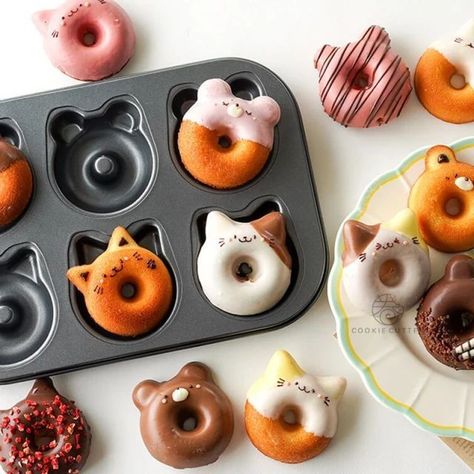 Donut Baking Pan, Making Donuts, Kawaii Cooking, Cute Donuts, Donut Shape, Mini Donuts, Home Baking, Cake Pan, Baking Molds