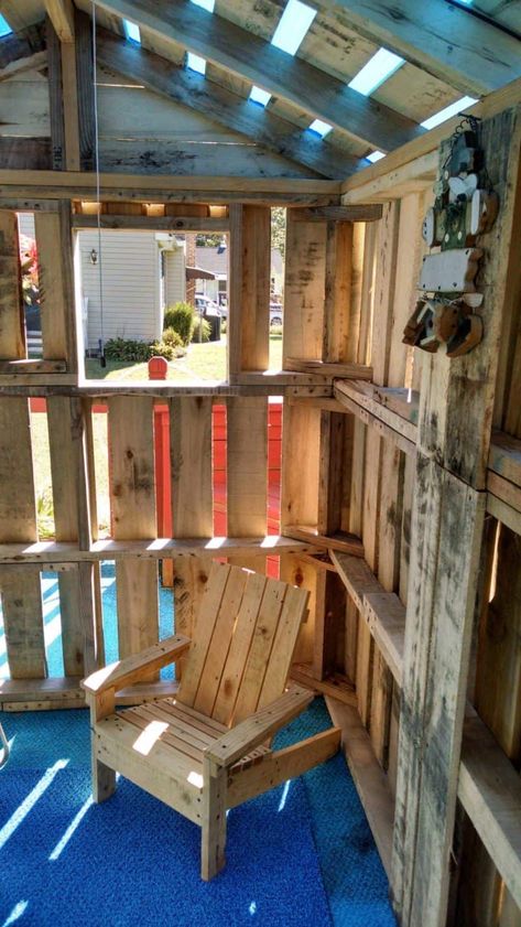 Pallet Fort, Log Shed, Pallet Kids, Pallet Playhouse, Repurpose Pallets, Pallet Ceiling, Pallet Shed, Free Pallets, Outdoor Garden Bench