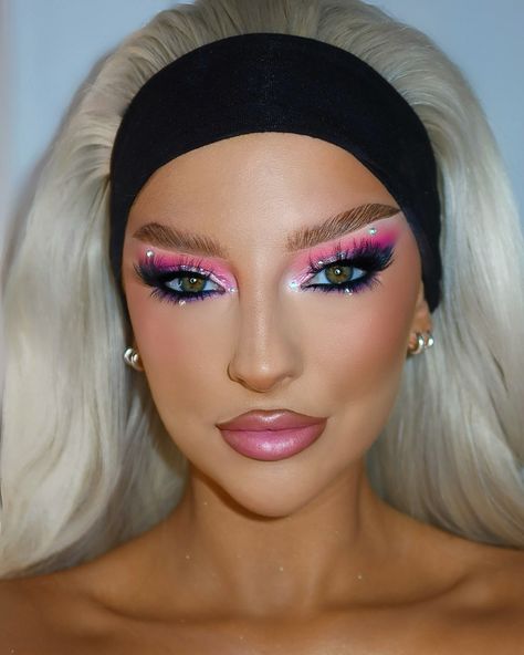 Diamond Makeup, Ballerina Barbie, Barbie Makeup, Pink Barbie, Pink Gem, Beat Face, Halloween Makeup, Makeup Ideas, Halloween Face Makeup