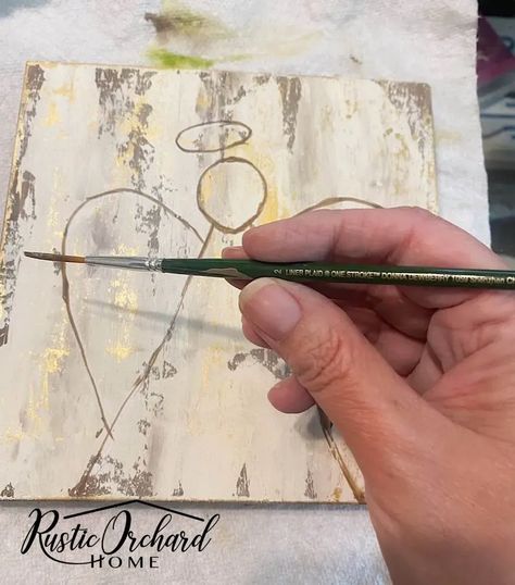 How To Hand Paint Christmas Ornaments, How To Paint Angels Step By Step, How To Paint Angels, Angel Pictures To Paint, Tole Painting Patterns Free, Cute Angel Painting, Rustic Painting On Wood, Angel Crafts Diy, Angel Painting Easy