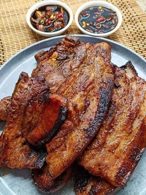 Liempo Recipe Pork Belly, Liempo Recipe, Easy Tom Yum Soup, Pork Belly Recipes Easy, Pork Bellies, Asian Pork Belly, Grilled Pork Belly, Pork Belly Recipes Crispy, Pork Sisig