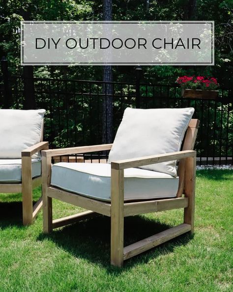 DIY Outdoor Chair (with a slanted back) Diy Outdoor Sofa Easy, Easy Diy Patio Furniture, Easy Diy Furniture Projects, Diy Outdoor Chair, Outdoor Chairs Diy, Summer Furniture, Outdoor Furniture Plans, Have Inspiration, Outdoor Diy