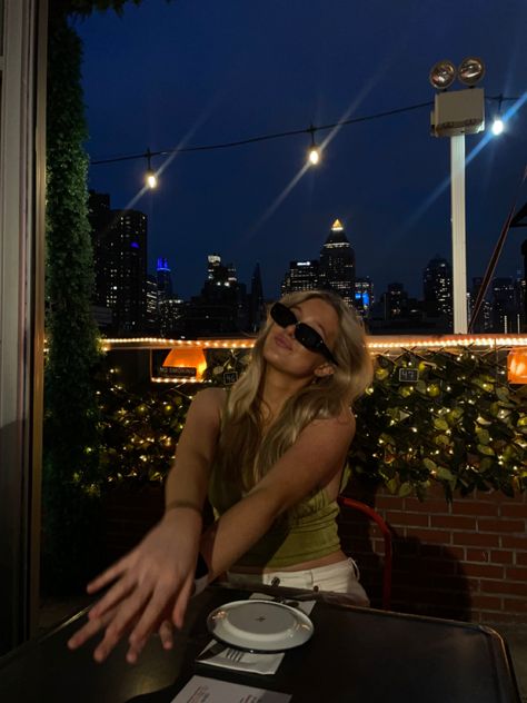 City lights, buildings, NYC, New York City, rooftop Rooftop Bar Photos, Rooftop Bar Outfit Night, Rooftop Bar Aesthetic, Rooftop Bar Outfit, Rooftop Bar Nyc, New York Rooftop Bar, Nyc Aesthetic Night, New York City Rooftop, Bar Outfit Night