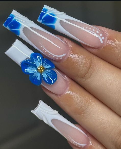 Blue Flower Acrylic Nails, Blue Tapered Square Nails, Blue Bling Nails, Baddies Nails, Carcase Iphone, Nails Extra, 3d Flower Nails, Drip Nails, Nail Sets