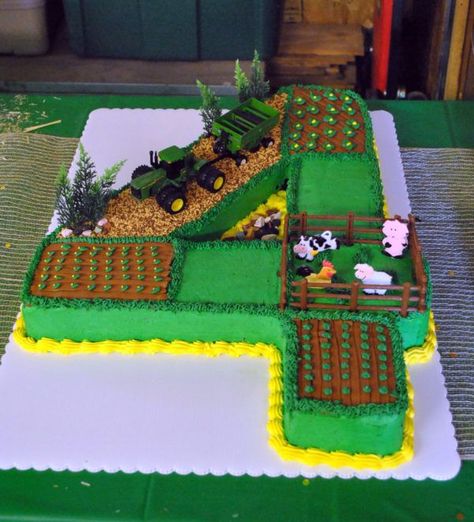 Farm Cakes, Tractor Birthday Cakes, John Deere Cake, John Deere Birthday Party, Farm Birthday Cakes, 4de Verjaardag, John Deere Birthday, Number Birthday Cakes, Tractor Cake