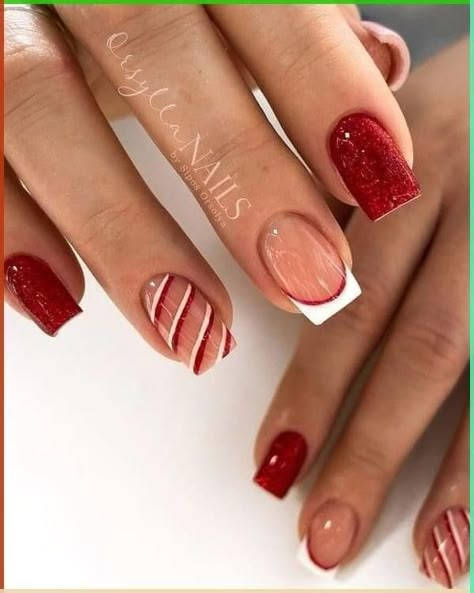 Toe Nail Designs For Christmas, Christmas Nail Designs Square, Christmas Nails Square Short, Christmas Nails Short Square, Christmas Toe Nail Designs, Square Christmas Nails, Red Christmas Nails, Christmas Nails Easy, Christmas Gel Nails