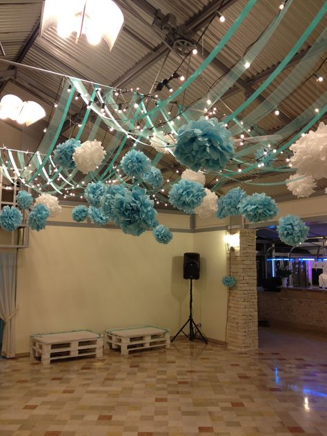 Diy Ceiling Decor, Decor For Party, Blue Decorations, Blue Wedding Decorations, Tiffany Party, Romances Ideas, Diy Ceiling, Quinceanera Party, Blue Party