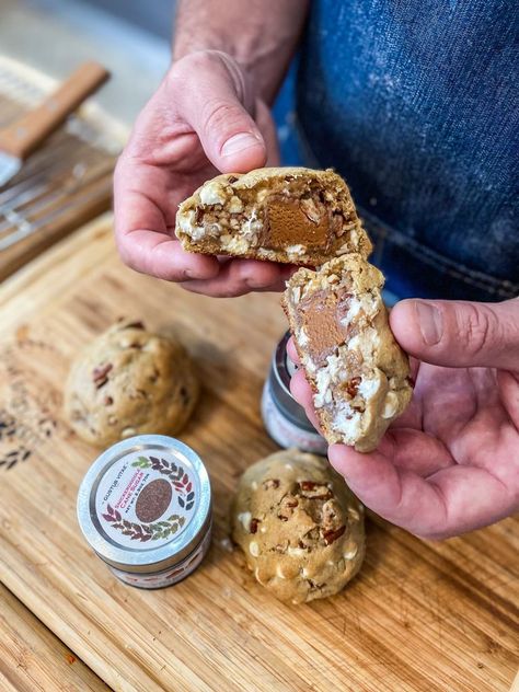 Giant Caramel-Stuffed & Pecan Studded White Chocolate Chip Cookies | Recipeish | Gustus Vitae Giant Stuffed Cookies, Dessert For One, New York Cookies, Stuffed Cookies, Delish Desserts, White Chocolate Chip, Cookie Bakery, Giant Cookie, White Chocolate Chip Cookies