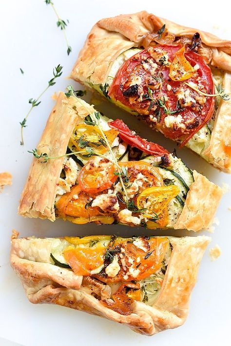 Vegetable Tarts, Savory Galette, Potato And Egg Breakfast, Savory Pies Recipes, Pizza Fritta, Vegetable Pie, Summer Vegetables, Tomato Tart, Foodie Crush