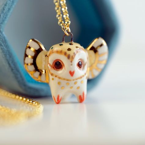 Danielle Pedersen, Clay Birds, Unicorn Necklace, Ceramic Necklace, Clay Animals, Owl Necklace, Polymer Jewelry, Ceramic Animals, Fimo Clay