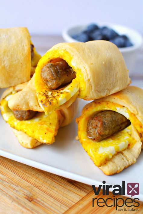 Sausage and Egg Crescent Rolls (TikTok Viral) Sausage Crescent Rolls, Sausage Crescents, Salty Side Dish, Strawberry Angel Food Cake, Breakfast Tortilla, French Toast Waffles, Easy Homemade Granola, Viral Recipes, Homemade Comfort Food