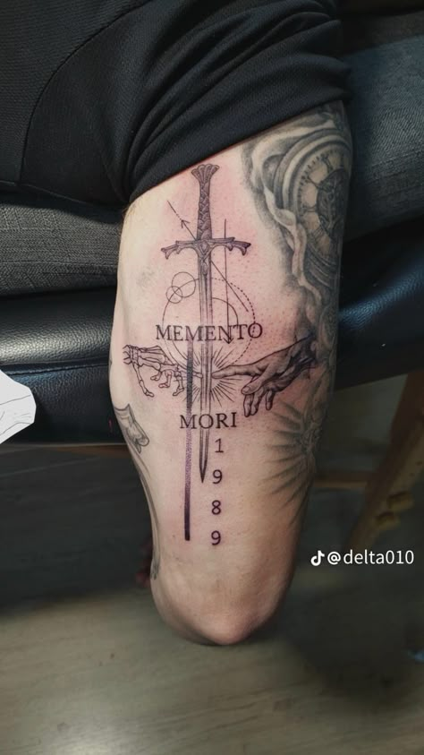 Tricep Tattoo Men Ideas Design, Memento Mori Tattoo, Tricep Tattoos, Simple Tattoos For Guys, Z Tattoo, Skull Sleeve Tattoos, Cross Tattoos For Women, Circle Tattoos, Military Tattoos