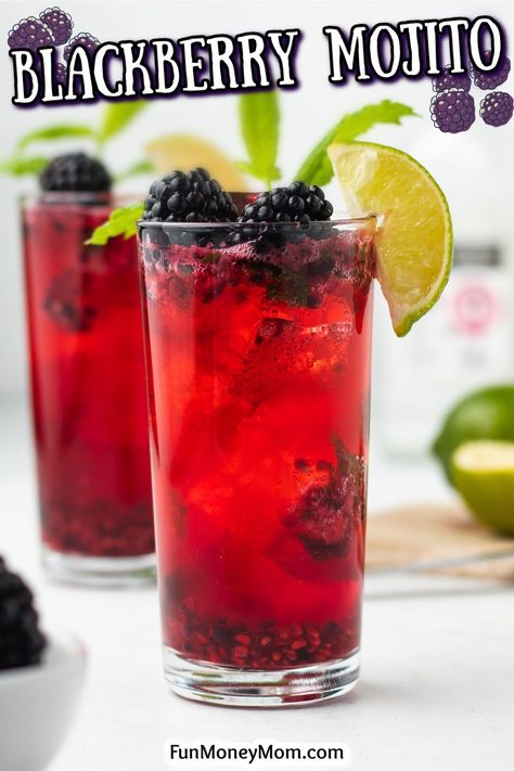 This blackberry mojito adds a fun, fruity twist to your classic mojito recipe! With the addition of fresh blackberries, it takes summer cocktails to a whole new level! Butter Beer Recipe Harry Potter, Pistachio Pudding Cookies, Blackberry Mojito, Mojito Recipe Classic, Classic Mojito, Harry Potter Butter Beer, Butterbeer Recipe, Pistachio Cookies, Perfect Summer Drink