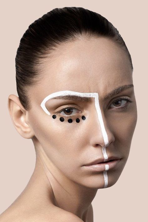 Futuristic Makeup, Scene Style, High Fashion Makeup, Face Art Makeup, Editorial Shoot, Foto Tips, Creative Makeup Looks, Makeup Photography, Fantasy Makeup