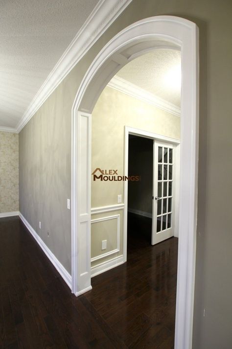 Archway Molding, Archways In Homes, Arched Interior Doors, Archway Decor, Arched Doorway, Arched Doorways, Arch Molding, Trim Ideas, Black Interior Doors