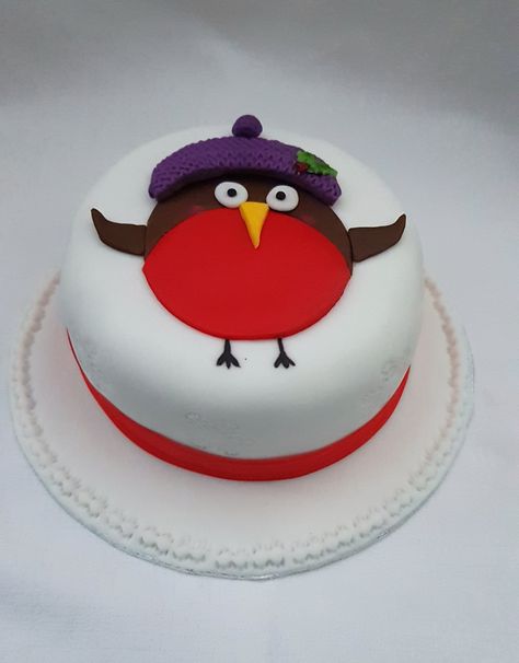 Robin Christmas Cake Decorating Ideas, Robin Cake, Christmas Cake Decorating Ideas, Christmas Cake Decorating, Robin Christmas, 70th Birthday Cake, Christmas Cake Designs, Beautiful Cake Designs, Christmas Cake Decorations