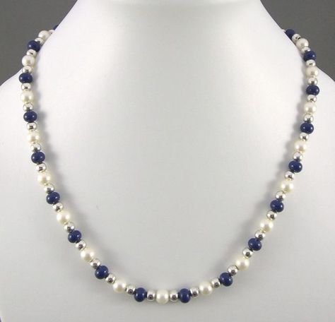 Blue Pearl Necklace, Pearl Silver Necklace, Pearl Necklace Designs, Necklace Patterns, Ivory Pearl, Homemade Jewelry, Beaded Bracelets Diy, Jewelry Design Necklace, Bead Jewellery