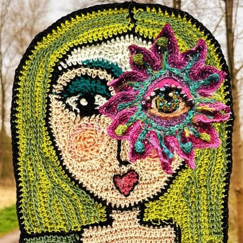 #freeformcrochet on Instagram | Hashtags Portrait In Nature, Crochet Portrait, Free Form Crochet, Art Au Crochet, Eyes Portrait, Embroidery Beads, Crochet Eyes, Crochet Faces, Form Crochet