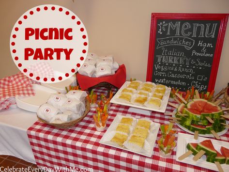 Picnic Party Decorations, Teacher Appreciation Themes, Luncheon Menu, Picnic Menu, Picnic Dinner, Picnic Theme, Picnic Decorations, Simple Menu, Picnic Birthday