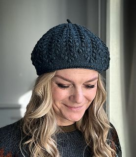 Beret Winter Outfit, Beret Pattern, Musk Ox, Knit Beret, Knitted Beret, Hat Beret, Crochet Winter, Cowl Scarf, Head And Neck