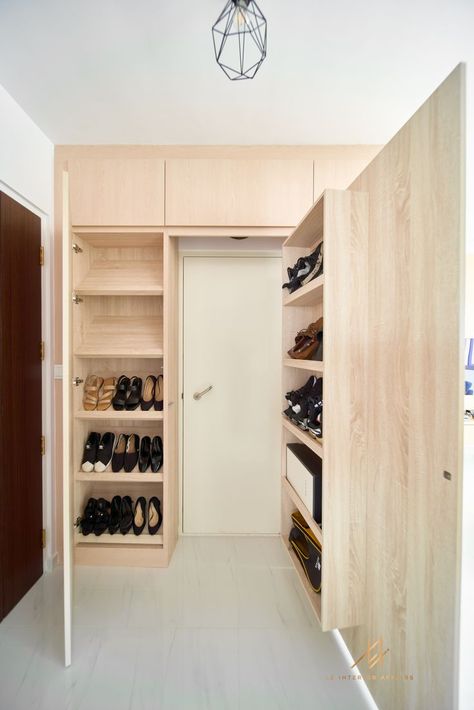 Scandinavian Shoes, Shoe Storage Cabinet With Doors, Shoe Storage Door, Shoe Cabinet Entryway, Hallway Makeover, Kitchen Shelf Decor, Shoe Cabinets, Entryway Shoe Storage, Entryway Storage