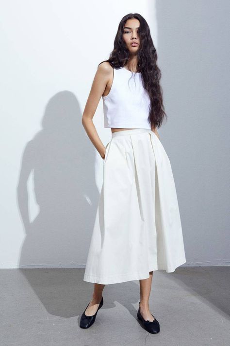 33 Items From H&M That Are It Girl-Approved | Who What Wear Line Skirt Outfit, A Line Skirt Outfits, White Skirt Outfits, Maje Dress, Midi Skirt Pattern, Rib Knit Top, Grey Pencil Skirt, Half Zip Sweaters, Line Skirt