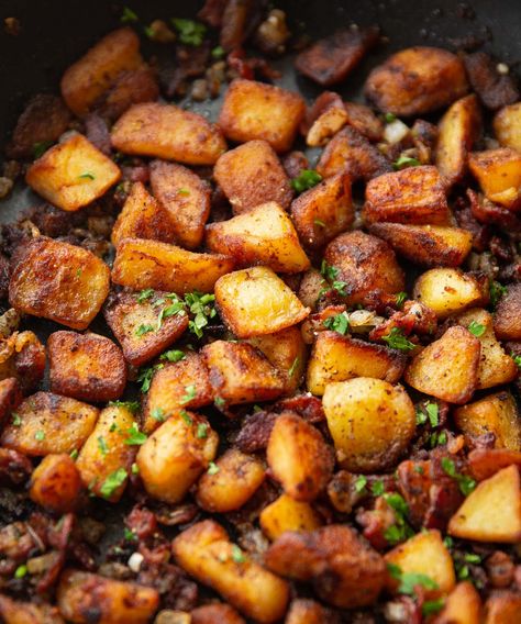 Breakfast Fried Potatoes, Fried Potatoes Breakfast, Breakfast Ideas With Potatoes, Fried Potato Recipes, Potato Recipes Breakfast, Freeze French Fries, Fried Breakfast Potatoes, Crispy Fried Potatoes, Crispy Breakfast Potatoes