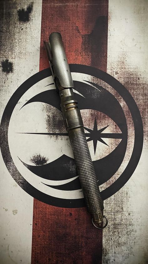 Double Bladed Lightsaber Art, Lightsaber Concept Art, Fallen Order Lightsaber, Lightsaber Aesthetic, Lightsaber Wallpaper, Star Wars Phone Wallpaper, Lightsaber Concept, Lightsaber Ideas, Star Wars Fallen Order