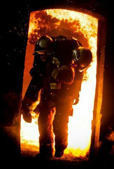 Firefighter Images, Firefighter Brotherhood, Firefighter Training, Firefighter Art, Firefighter Paramedic, Firefighter Pictures, Firefighter Emt, Firefighter Love, 1st Responders