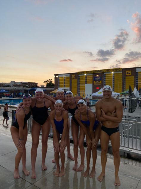 Swim Club Aesthetic, Swim Coach Aesthetic, Swim Training Aesthetic, Swimming Competition Aesthetic, Swimmer Aesthetic Girl, Swimmers Aesthetic, Swim Meet Aesthetic, Competitive Swimming Aesthetic, Swimming Aesthetic Sport