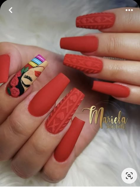 5 De Mayo Nails Ideas, Fiesta Clothing Ideas, Hispanic Heritage Nail Design, 5 De Mayo Nail Ideas, Mexico Inspired Nails Art Designs, Viva Mexico Nails, Mexican Nail Designs Ideas, Mexican Flag Nails Designs, Frida Nails Design