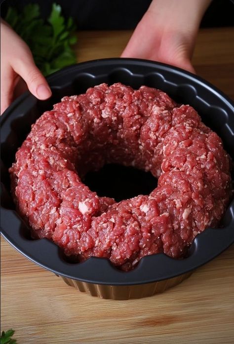 Easy Family Recipes | From now on I only make meatloaf in the bundt pan Bundt Pan Meatloaf, Pan Meatloaf, Meatloaf Easy, Bundt Pan Recipes, Easy Family Recipes, Comfort Desserts, Party Sandwiches, Ground Meat Recipes, Refreshing Desserts