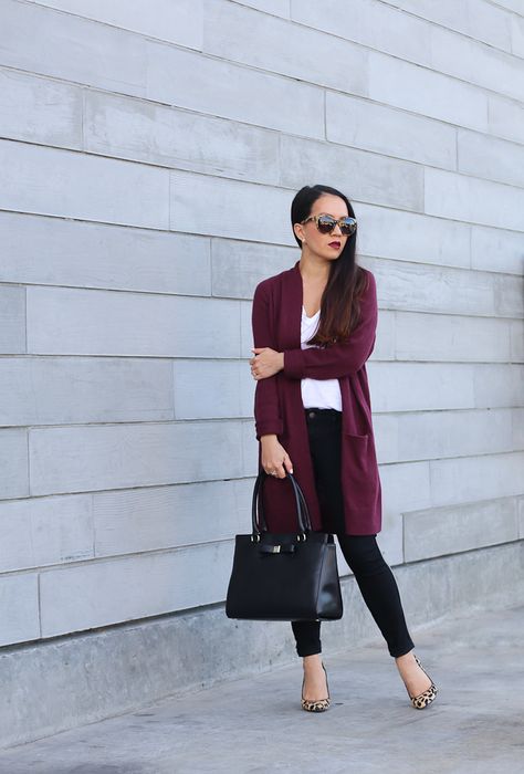 Black jeans, Burgundy open front cardigan, Kate Spade Jovie leather satchel, White Whisper Cotton V-Neck Pocket Tee, leopard pumps, burgundy sweater, oversized cardigan, black petite jeans, fall fashion - click the photo for outfit details! Burgundy Fall Outfits, Burgundy Cardigan Outfit, Fall Outfits Ideas, Fall Outfits For Women, Stylish Petite, Burgundy Cardigan, Burgundy Jeans, Leopard Pumps, Cardigan Outfit