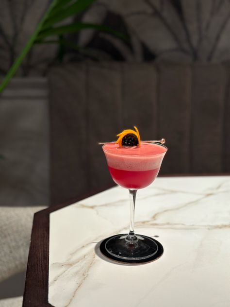 Introducing the Yuzu Bramble 🍸

Blackberry infused gin, Yuzu liqueur and lime. The perfect combination for an autumn evening at Montagu’s Mews Autumn Cocktail, Crescent Hotel, Infused Gin, Full English Breakfast, Sample Menu, Autumn Evening, Dining Menu, Dining Restaurant, Fall Cocktails