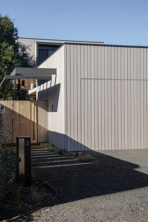 Beach House Facades Australia, Carport Ideas Australia, Waiheke House, Timber Screening, Arch Facade, Timber Garage Door, Cedar Garage Door, Front Extension, Barwon Heads