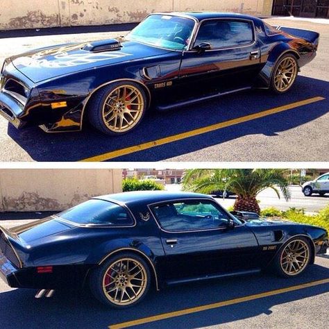 Trans Am. White-Trash wonderful                                                                                                                                                                                 More 1979 Pontiac Firebird, Auto Retro, Car Wheels Rims, Pontiac Firebird Trans Am, Pontiac Cars, Firebird Trans Am, Custom Muscle Cars, Car Classic, 1957 Chevrolet