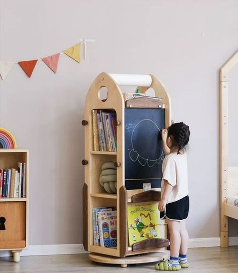 Montessori Bedroom Furniture, Book Shelf Montessori, Travel Inspired Room, Bookshelves For Kids Room, Montessori Room Ideas, Montessori Room, Montessori Furniture, Toddler Boys Room, Kids Bedroom Designs