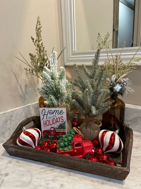 Christmas Sink Decor, Christmas Decor For Bathroom Holidays, Christmas Vanity Decor, Xmas Bathroom Decor Ideas, Small Bathroom Christmas Decor Ideas, Small Bathroom Christmas Decor, Christmas Restroom Decor, Christmas Decor Ideas Bathroom, Christmas Bathroom Decor Small Spaces