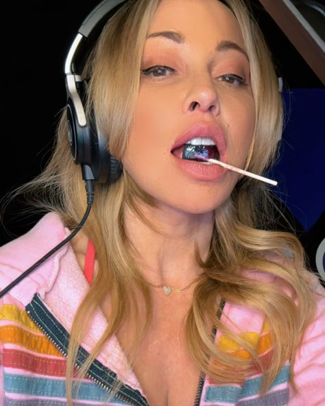 Tara Strong, Comic Movies, Animated Cartoons, Movie Characters, Animated Characters, Girl Icons, Actresses, Actors, Celebrities