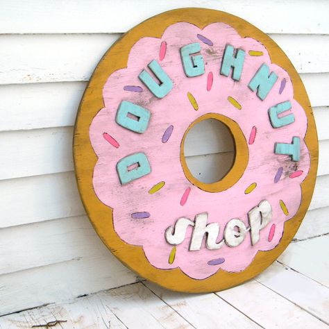 Donut Theme Party, Donut Signs, Doughnut Party, Donut Themed Birthday Party, Doughnut Shop, Birthday Donuts, Donut Decorations, Donut Birthday Parties, Donut Party