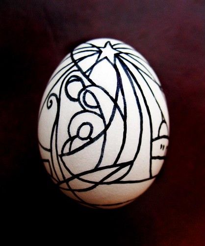 Pasanki Eggs, Ukraine Eggs, Christmas Pysanky, Christmas Eggs, Eggshell Mosaic, Pysanky Eggs Pattern, Egg Artistry, Easter Eggs Kids, Egg Christmas