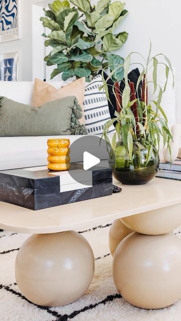 Apartment Therapy on Instagram: "@chloejjarri DIYed this coffee table out of IKEA bowls. See more of Chloe’s home at the link in our bio ✨" Bowl On Coffee Table, Coffee Table Hacks, Ikea Coffee Table, Ikea Wood, Wood Salad Bowls, Furniture Flips, Diy Ikea, Diy Coffee Table, Diy Home Furniture