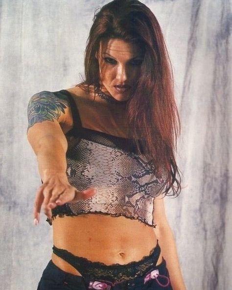 Litas Outfit, Wwe Attitude Era, Lita Wrestler, Amy Dumas, Wwe Lita, Wwe Trish, Insta Account, Wwe Female Wrestlers, Wwe Girls