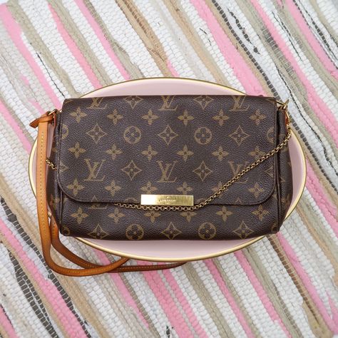 Lv Favorite Mm, Lv Favorite, Vuitton Outfit, Louis Vuitton Outfit, Favorite Mm, Lv Bags, Ootd Style, Vintage Designer, Lv Bag