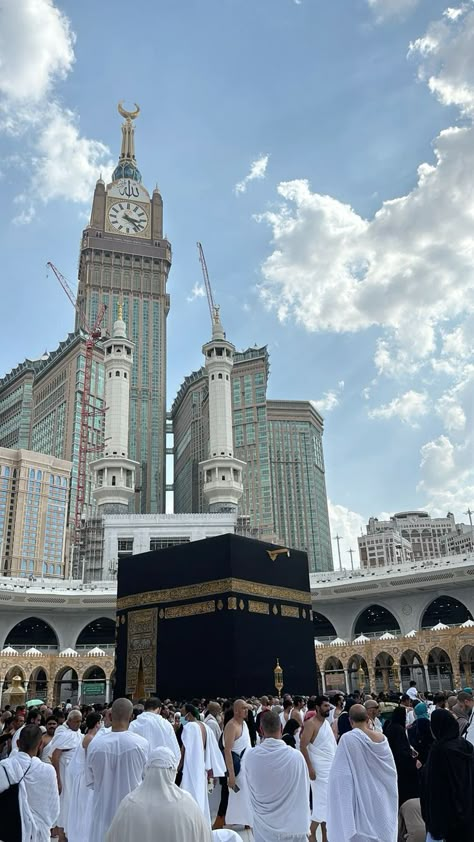 Makkah Tower, Makka Madina, Mecca Images, The Kaaba, Mecca Kaaba, Hajj And Umrah, Conceptual Photo, Masjid Al Haram, Islamic Things