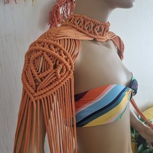 Macrame Top, Macrame Fringe, Shoulder Piece, Macrame Thread, Festival Rave Outfit, Shoulder Jewelry, Festival Crop Tops, Macrame Dress, Rave Outfit