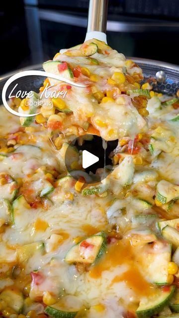 Karina Valladares on Instagram: "Receta Fácil de Calabacitas a la Mexicana.
Hoy estoy preparando uno de mis platillos favoritos: ¡calabacitas a la Mexicana con queso para derretir! Este delicioso platillo es perfecto para el desayuno o en cualquier momento del día 😋 Me encanta servirlo en tacos o con frijoles refritos y tortillas de harina 🥰 Por favor, comenta abajo qué receta te gustaría ver a continuación. Además, visita nuestro canal de YouTube para más recetas deliciosas. Enlace en la biografía 😊

INGREDIENTES PARA LAS CALABACITAS A LA MEXICANA:
► 3 elotes frescos
► 1/2 cebolla blanca pequeña
► 2 dientes de ajo, picados
► 3 jitomates
► 1 jalapeño
► Sal y pimienta al gusto
► 3 calabacitas
► 1 cucharadita de caldo de pollo en polvo
► 225 g de queso Oaxaca (o el queso para derretir de Mexican Food Recipes Enchiladas, Hispanic Dishes, Creamed Corn Recipes, Frijoles Refritos, Creamed Corn, Corn Recipes, Grilled Vegetables, Mexican Recipes, Healthy Diet