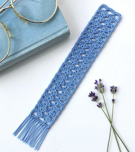 37 Free Crochet Bookmark Patterns - Easy Crocheted Bookmarks - Life + Yarn Free Crochet Bookmark Patterns, Free Crochet Bookmark, Crocheted Bookmarks, Crochet Bookmarks Free Patterns, Easy Crochet Bookmarks, Marque-pages Au Crochet, Quick Projects, Bookmark Pattern, Quick Crochet Projects