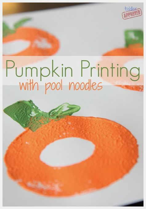 Toddler Approved!: Pumpkin Printing with Pool Noodles Fall Crafts For Toddlers, Easy Toddler Crafts, Pumpkin Activities, October Crafts, Quick And Easy Crafts, Easy Fall Crafts, Halloween Preschool, Fall Preschool, Toddler Fall